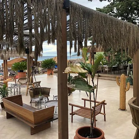 Santorini Village, Drymades, * Dhërmi