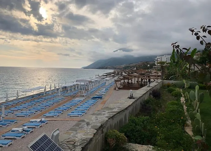 Santorini Village, Drymades,