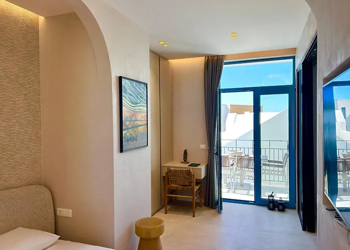 Santorini Village, Drymades,