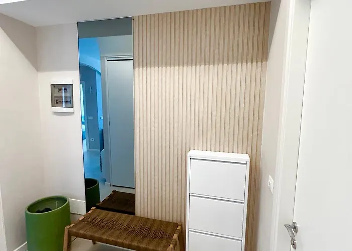 Santorini Village, Drymades,