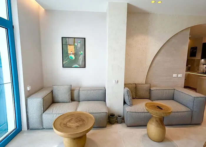 Santorini Village, Drymades,